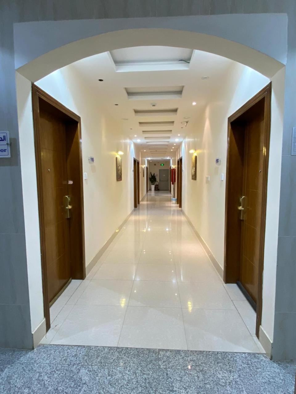 Alwan Apartment Hotel Khamis Mushait Exterior photo